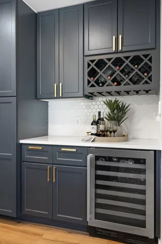 $825,000 | 1505 Summit Street, Austin, TX 78741