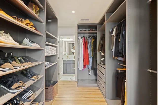 $825,000 | 1505 Summit Street, Austin, TX 78741