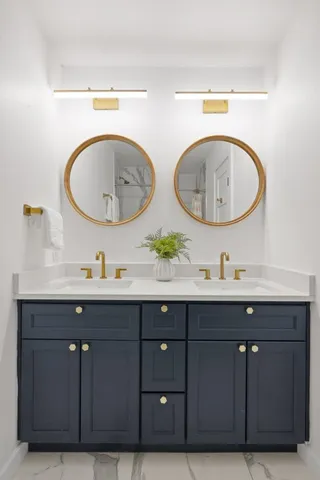 $825,000 | 1505 Summit Street, Austin, TX 78741