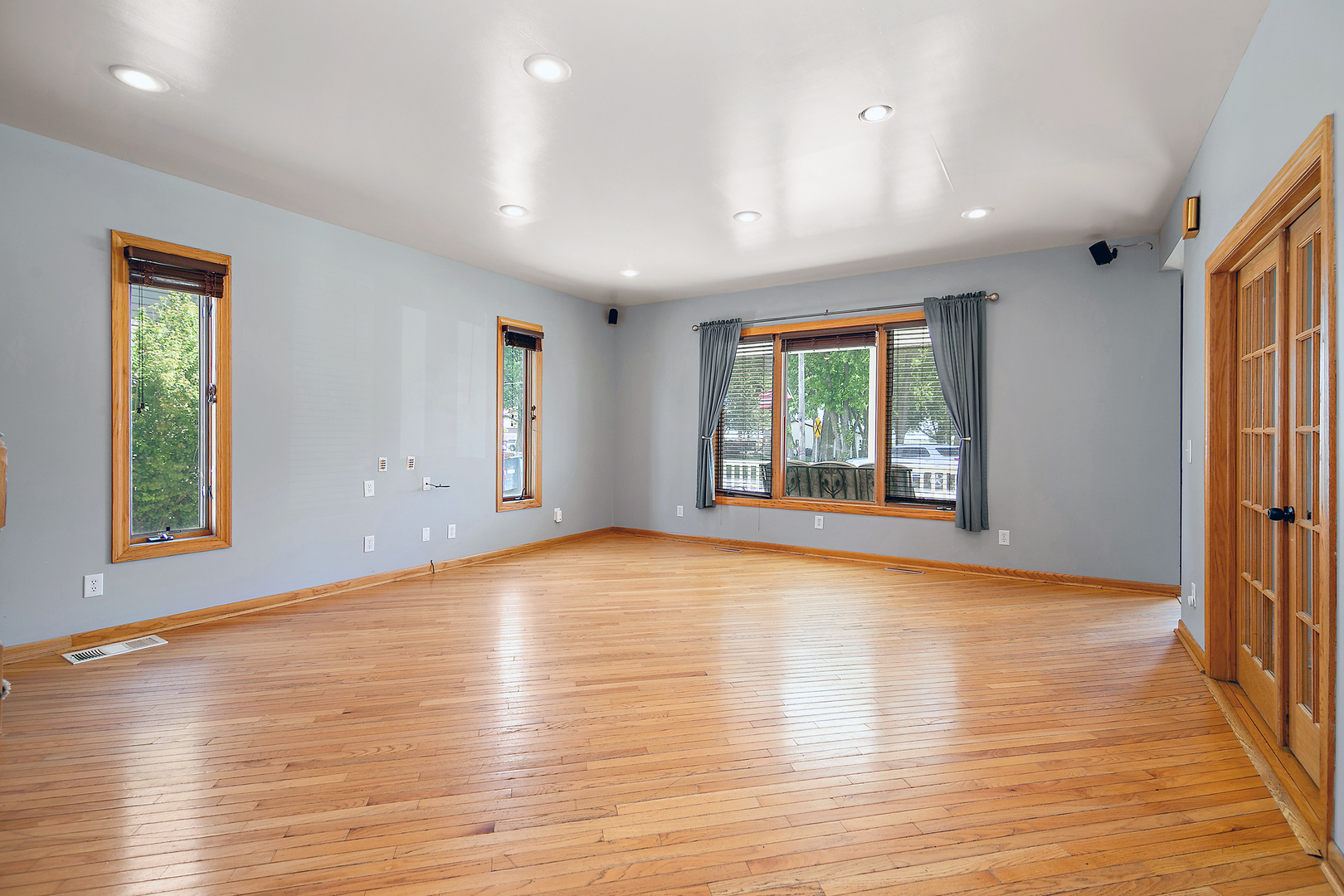 4568 Main Street Kankakee, IL 60901 - Photo 7 of 39