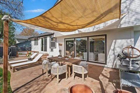 $710,000 | 1917 East Shalimar Drive, Eagle, ID 83616
