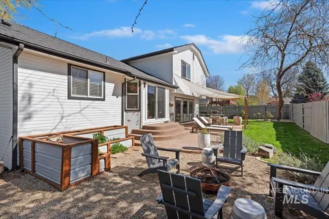 $710,000 | 1917 East Shalimar Drive, Eagle, ID 83616