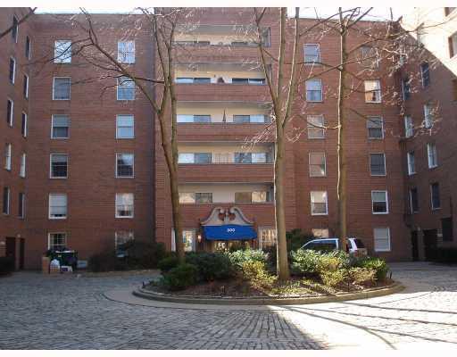 300 Fox Chapel Road, Unit 212 Pittsburgh, PA 15238 - Photo 1 of 9 Exterior Front.