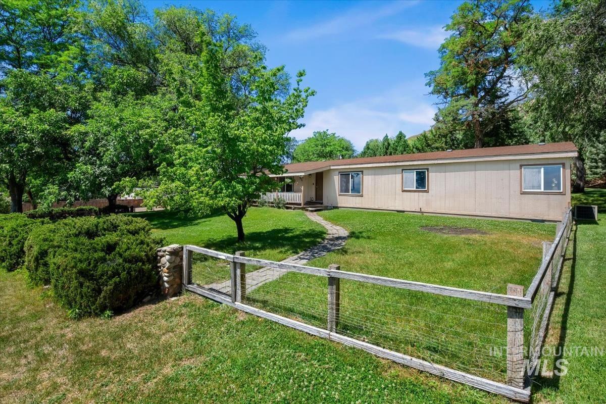 5758 West Hill Road Boise, ID 83703 - Photo 33 of 39 Gallery Image 33