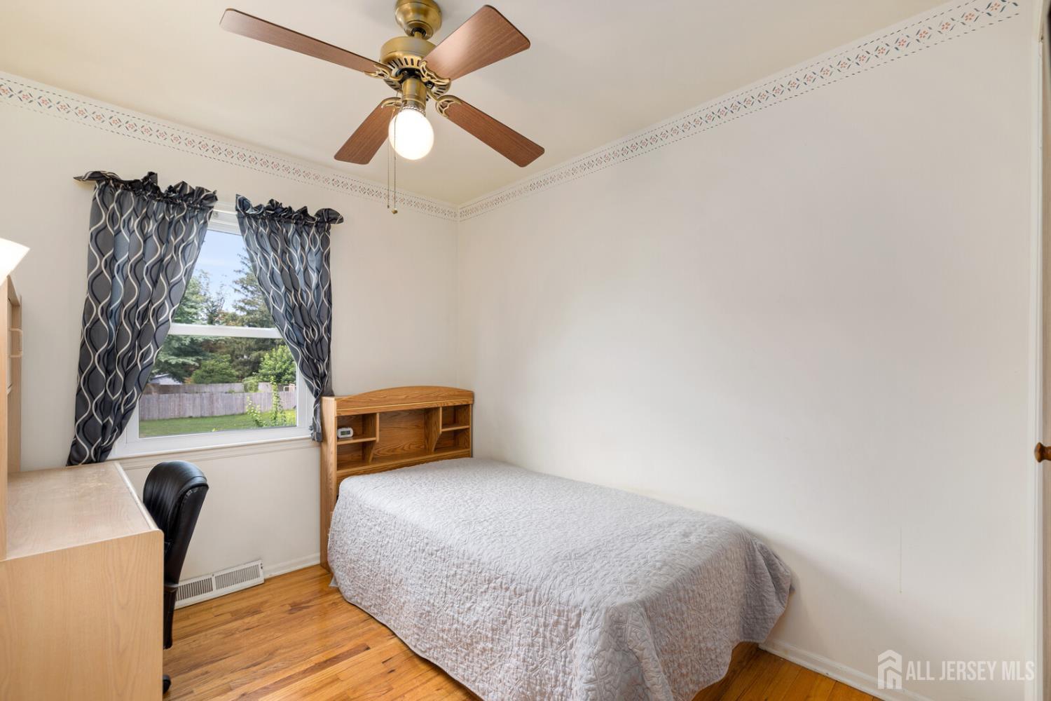 6 Michelle Court Ewing, NJ 08628 - Photo 17 of 31