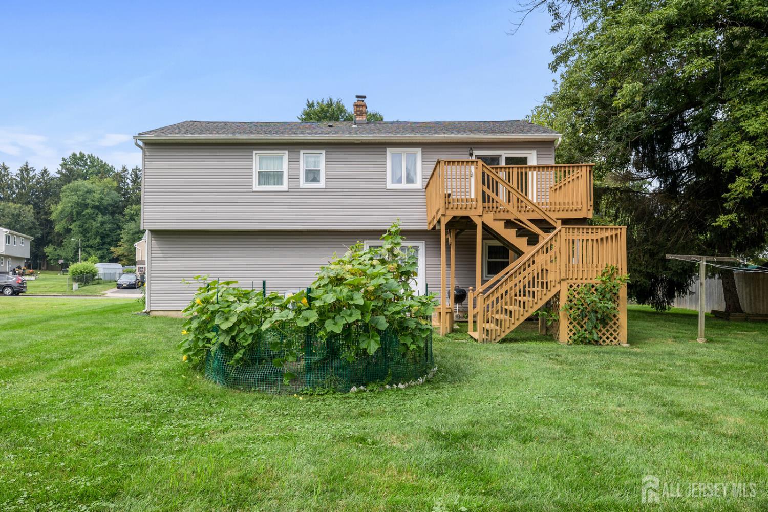 6 Michelle Court Ewing, NJ 08628 - Photo 26 of 31