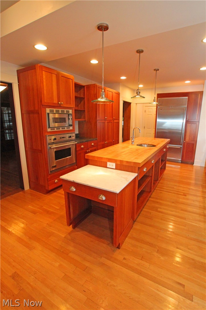 2641 Ashton Road Cleveland Heights, OH 44118 - Photo 7 of 25
