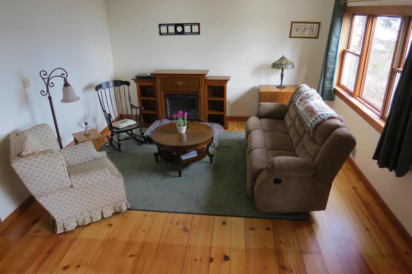 293 Paul Bunyan Road Corea, ME 04624 - Photo 12 of 35 Bright and cheery with a beautiful ocean