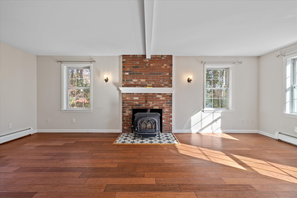 9 Town Farm Road North Brookfield, MA 01535 - Photo 9 of 33 Gallery Image 9