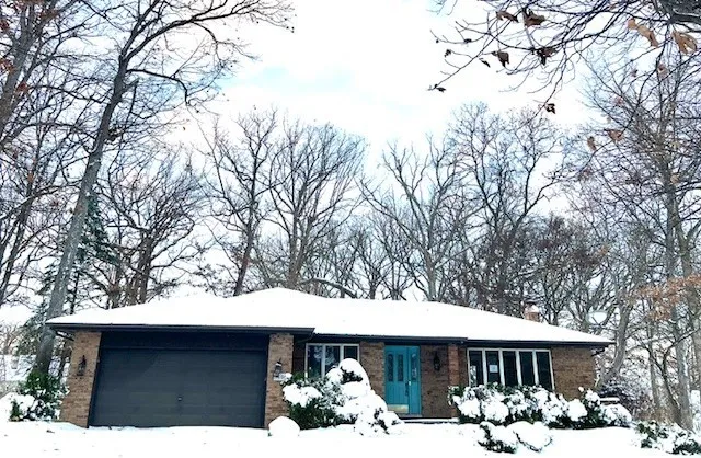 $289,900 | 60 West Tam O Shanter Drive, Crete, IL 60417