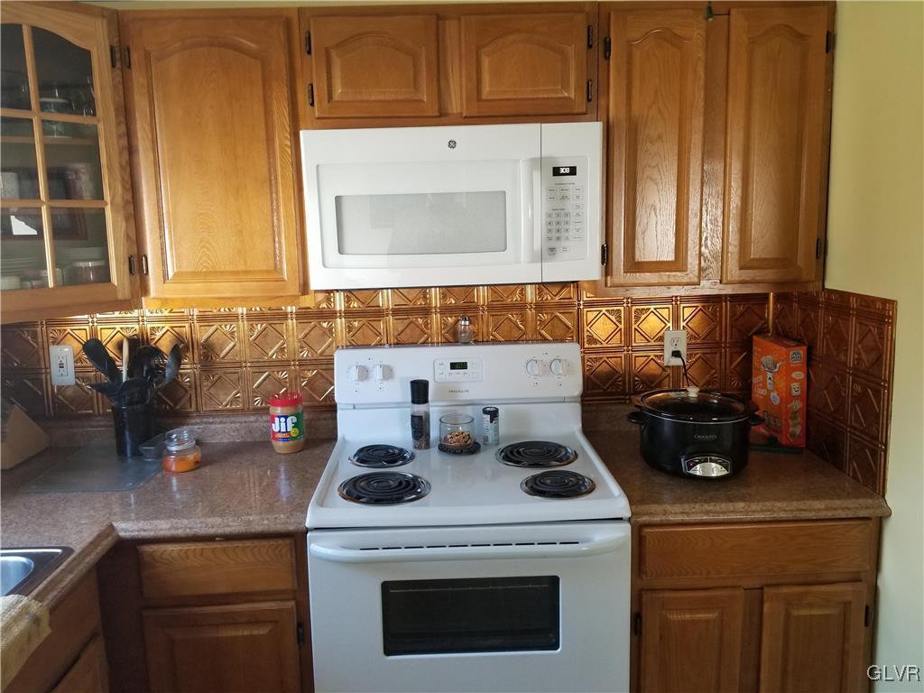 1408 Exeter Road Allentown, PA 18103 - Photo 5 of 42 Gallery Image 5