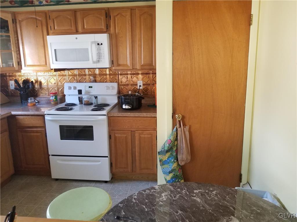 1408 Exeter Road Allentown, PA 18103 - Photo 6 of 42 Gallery Image 6