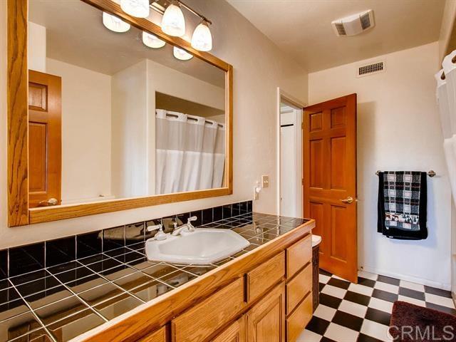 3598 Royal Road Vista, CA 92084 - Photo 20 of 25