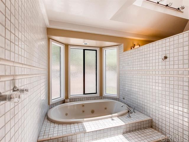 3598 Royal Road Vista, CA 92084 - Photo 8 of 25