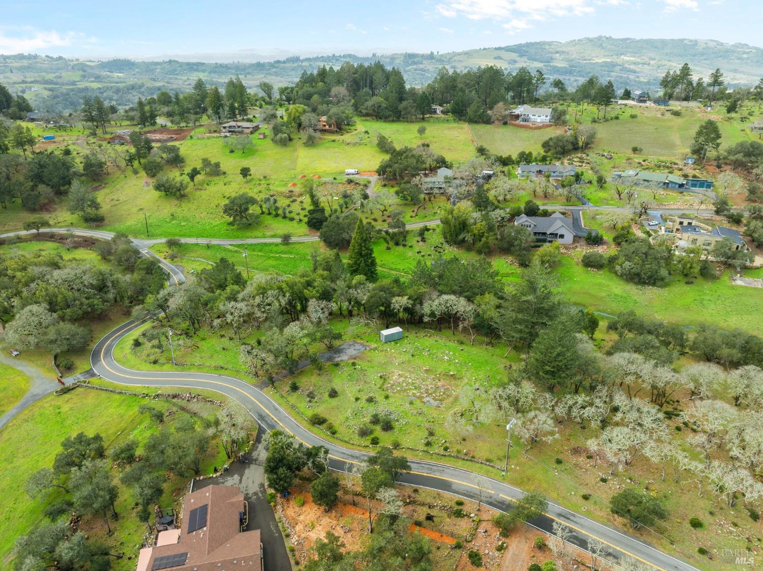 2924 Old Bennett Ridge Road Santa Rosa, CA 95404 - Photo 18 of 20 a view of a garden with an outdoor space
