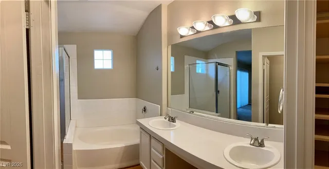 $2,300 | 656 Peachy Canyon Circle, Unit 102, Las Vegas, NV 89144