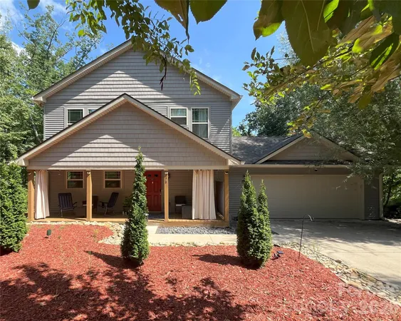 $524,900 | 178 Flynn Court, Lake Lure, NC 28746