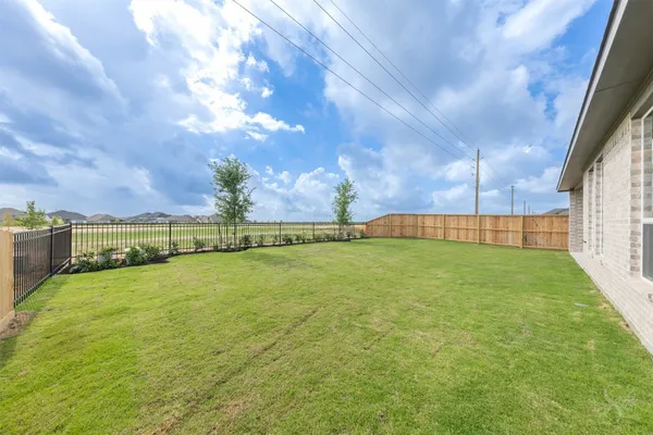 $3,400 | 31607 Fern Grove Road, Fulshear, TX 77423