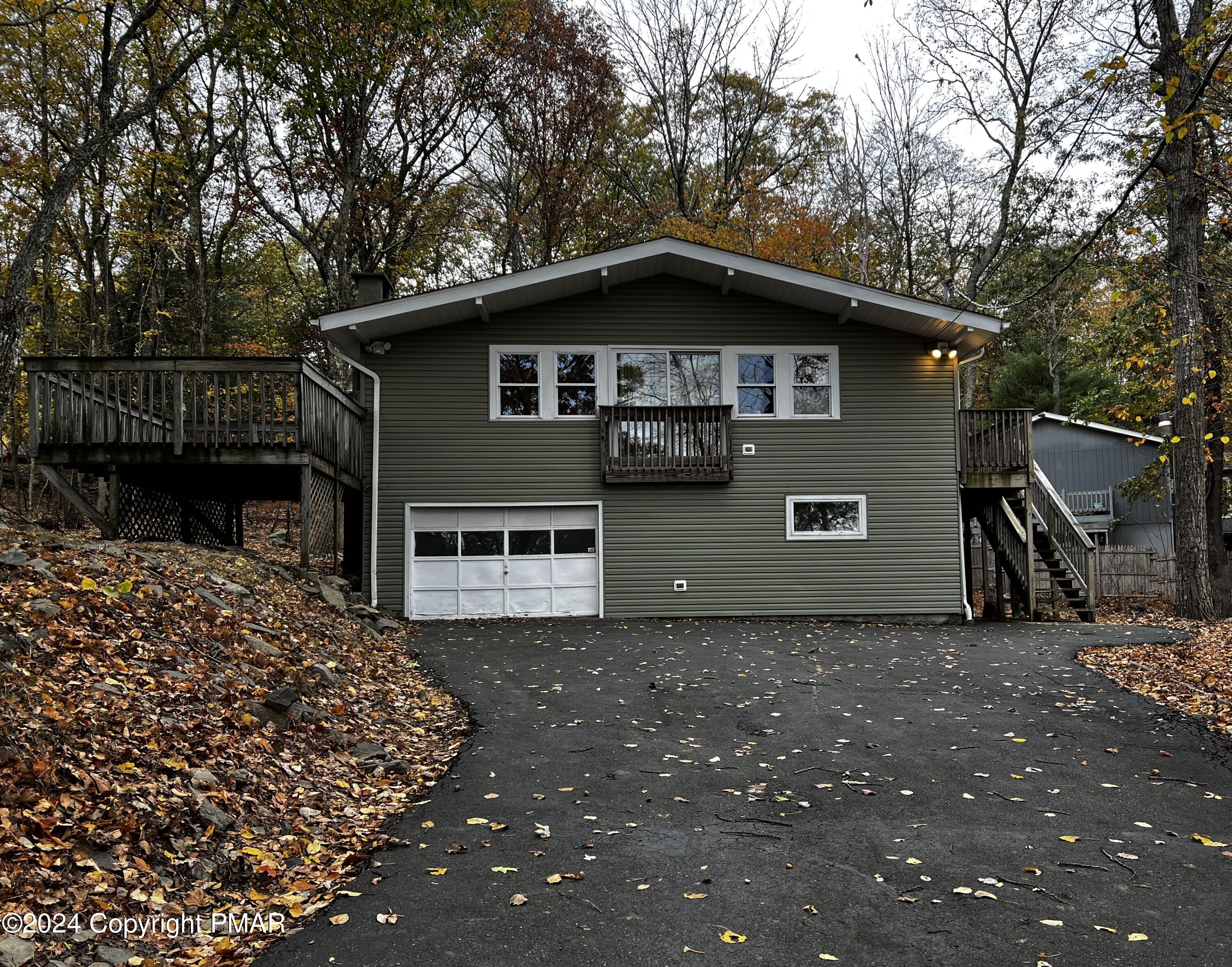 1089 Porter Drive Bushkill, PA 18324 - Photo 1 of 49 IMG_3452