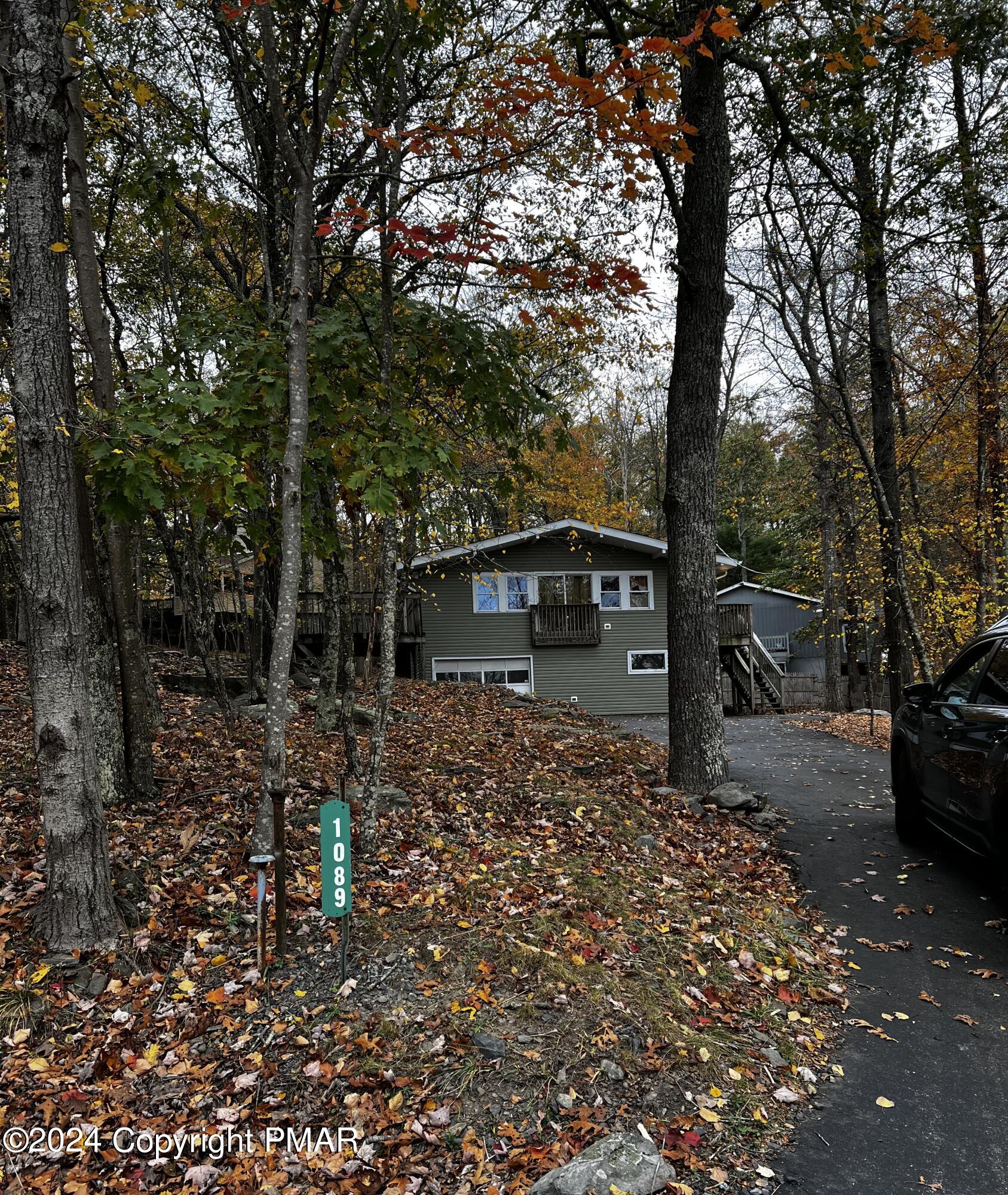 1089 Porter Drive Bushkill, PA 18324 - Photo 3 of 49 IMG_3467