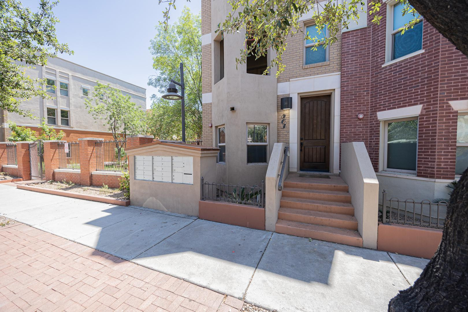 563 West 6th Street Tempe, AZ 85281 - Photo 1 of 26 Photo #1