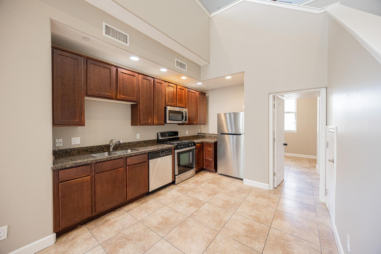 563 West 6th Street Tempe, AZ 85281 - Photo 7 of 26 Photo #7