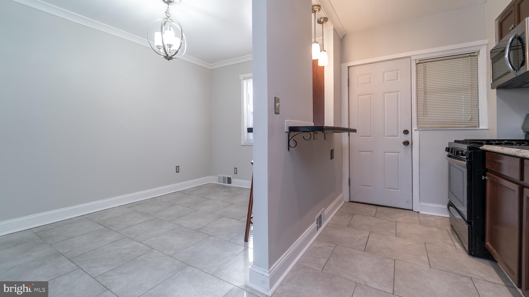 34 Hillvale Road Baltimore, MD 21229 - Photo 11 of 31 Gallery Image 11