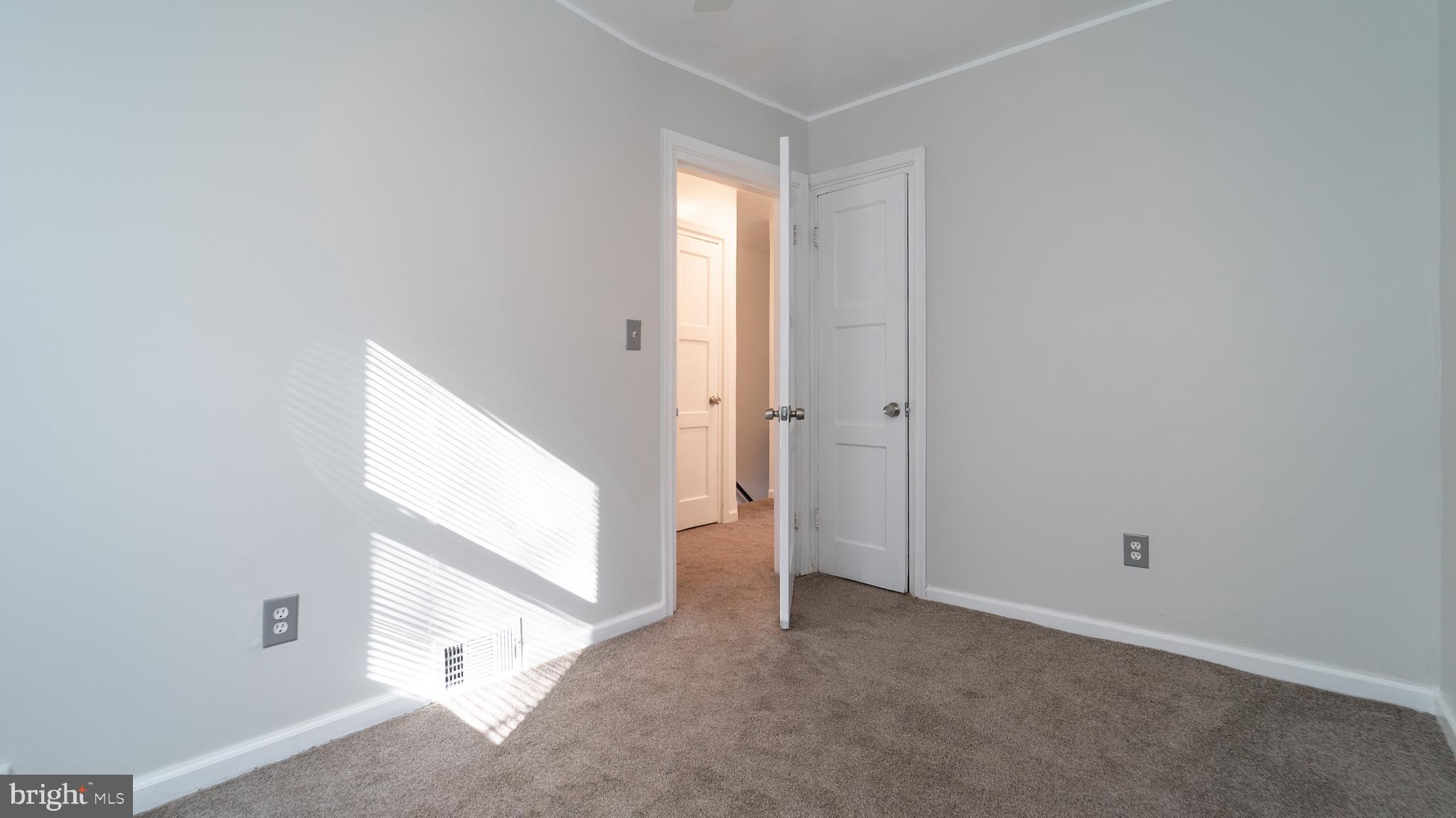 34 Hillvale Road Baltimore, MD 21229 - Photo 22 of 31 Gallery Image 22