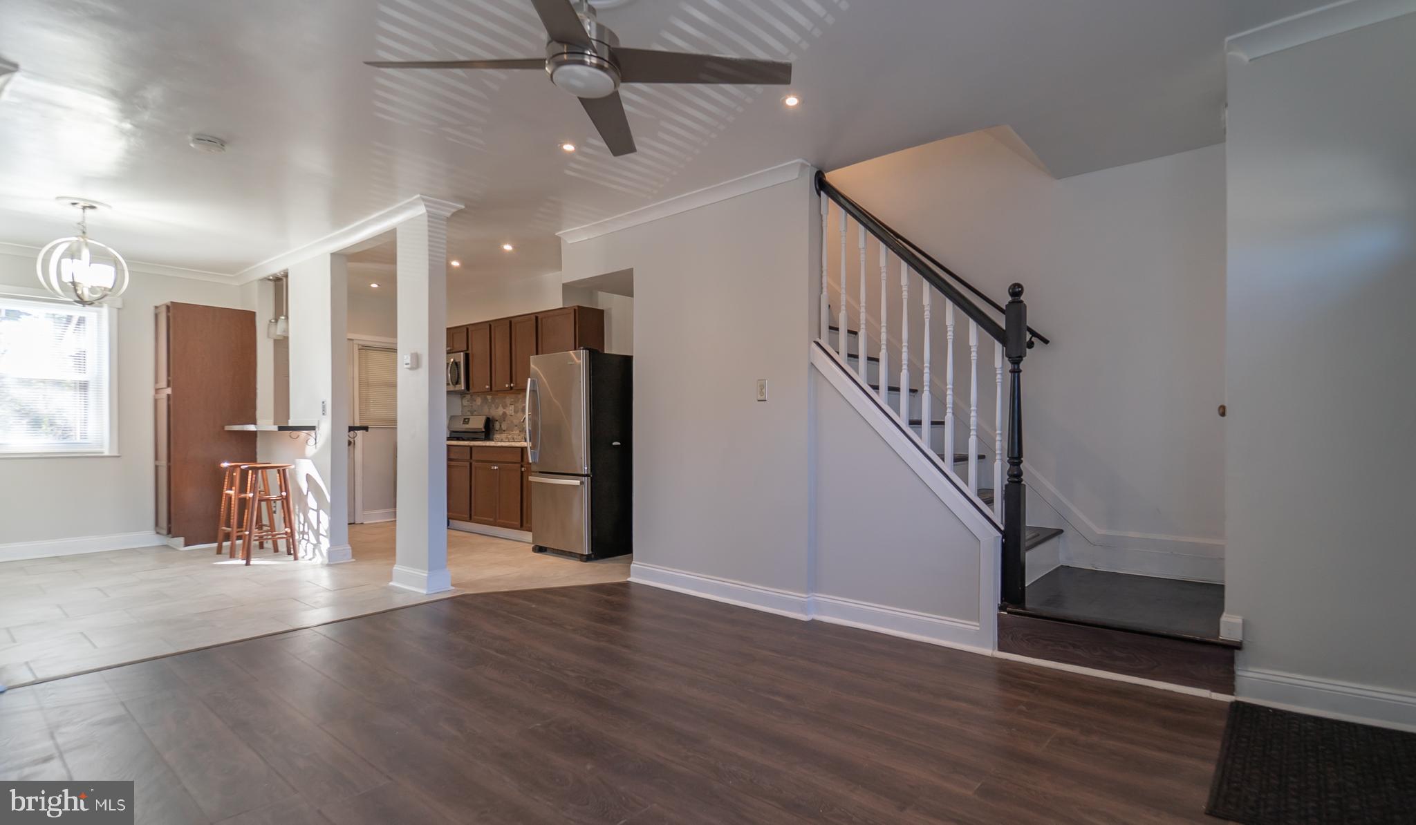 34 Hillvale Road Baltimore, MD 21229 - Photo 3 of 31 Gallery Image 3