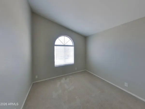 $2,049 | 7321 North 69th Avenue, Glendale, AZ 85303