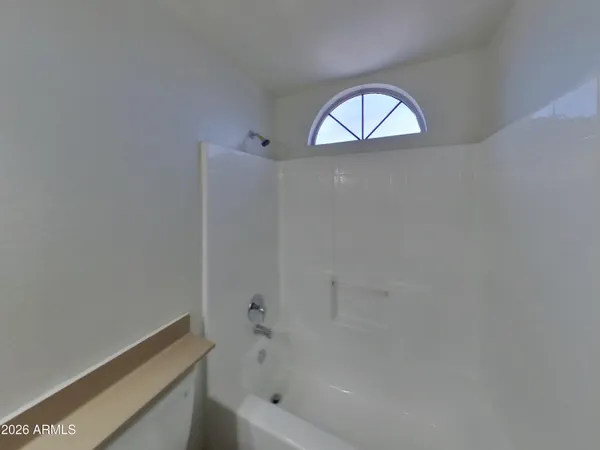 $2,049 | 7321 North 69th Avenue, Glendale, AZ 85303
