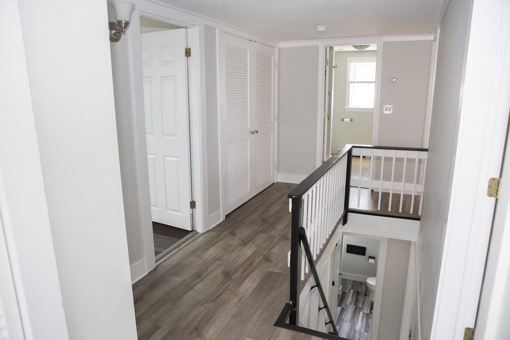 43 Beacon Street, Unit 2 Gloucester, MA 01930 - Photo 12 of 28