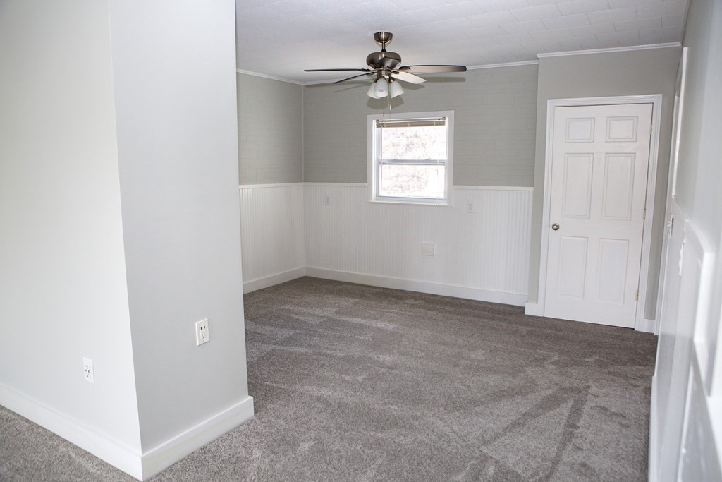 43 Beacon Street, Unit 2 Gloucester, MA 01930 - Photo 18 of 28