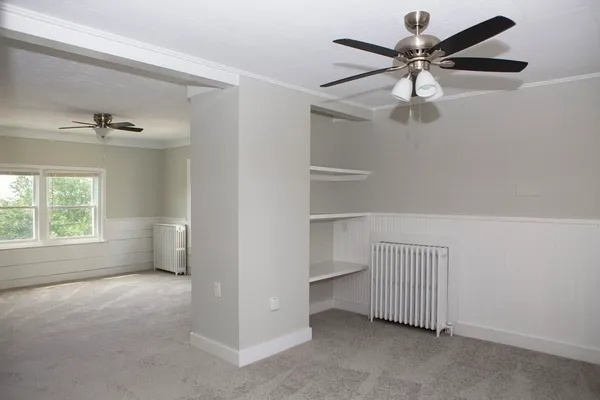 $3,200 | 43 Beacon Street, Unit 2, Gloucester, MA 01930