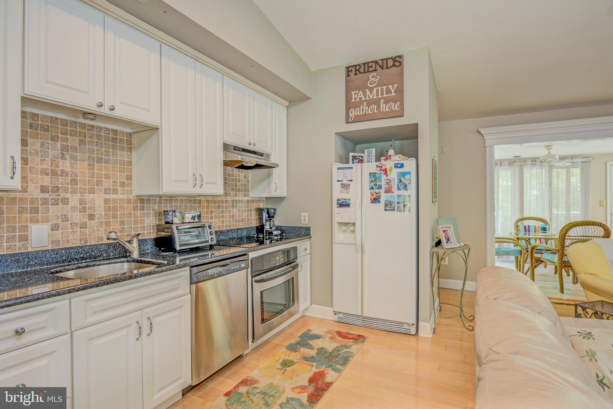184 Sandyhook Road Ocean Pines, MD 21811 - Photo 22 of 39 Kitchen view 2 with hardwood floors