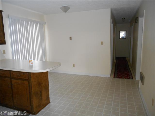 2762 Red Brush Road Mount Airy, NC 27030 - Photo 4 of 14 Kitchen.