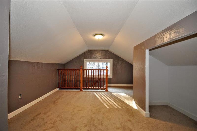 522 Webster Hollow Road Webster, PA 15087 - Photo 16 of 23 Gallery Image 16