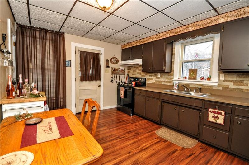 522 Webster Hollow Road Webster, PA 15087 - Photo 10 of 23 Gallery Image 10