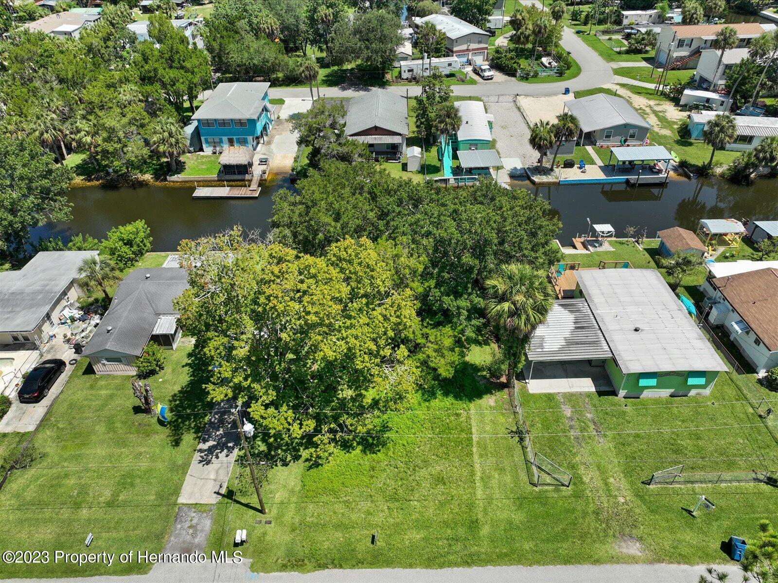 6049 Colony Circle Weeki Wachee, FL 34607 - Photo 8 of 17