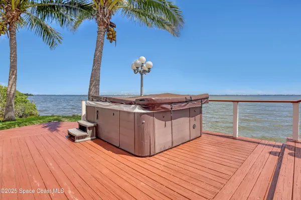 $2,300,000 | 700 Milford Point Drive, Merritt Island, FL 32952