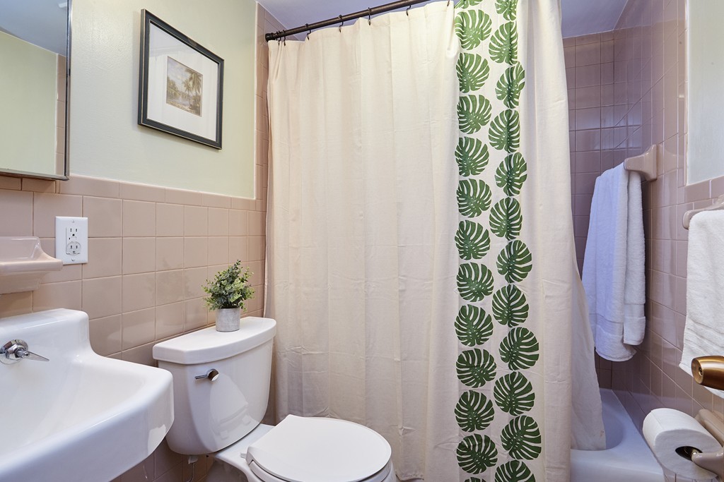 161 Beal Road Waltham, MA 02453 - Photo 17 of 21 Gallery Image 17
