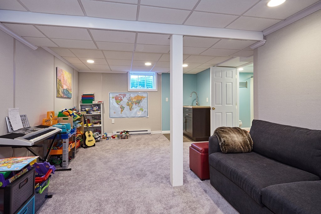 161 Beal Road Waltham, MA 02453 - Photo 18 of 21 Gallery Image 18
