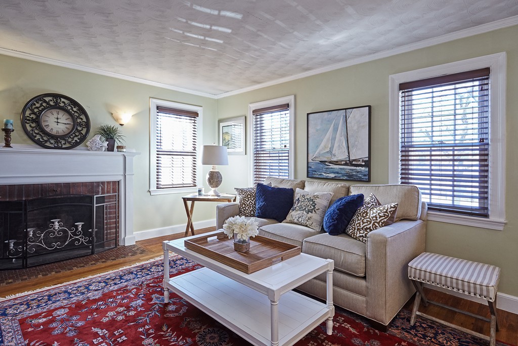 161 Beal Road Waltham, MA 02453 - Photo 5 of 21 Gallery Image 5