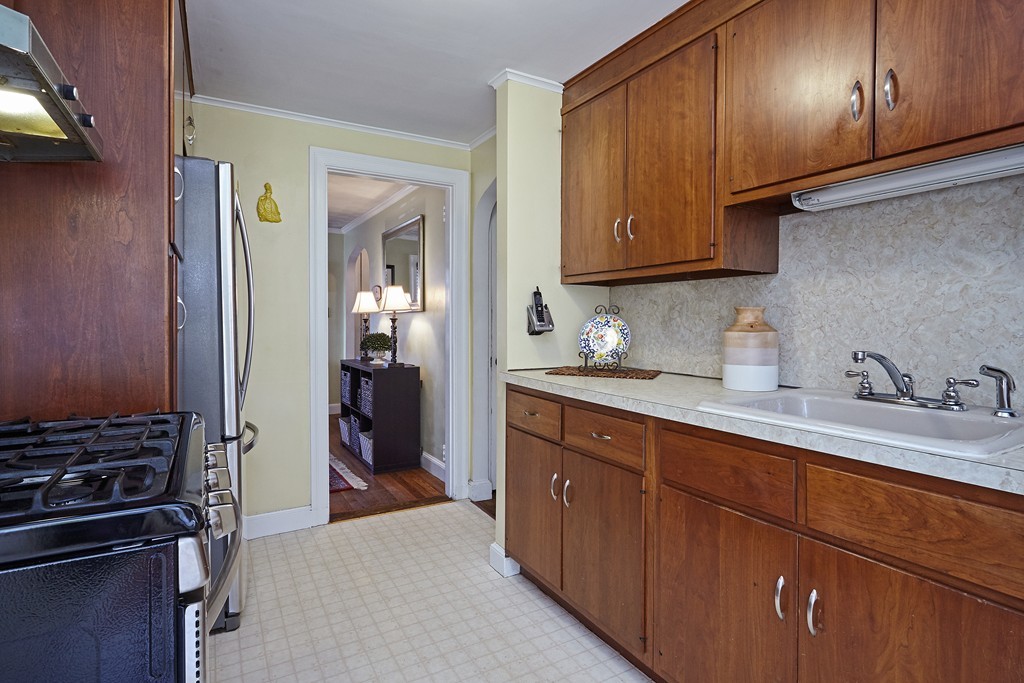 161 Beal Road Waltham, MA 02453 - Photo 9 of 21 Gallery Image 9