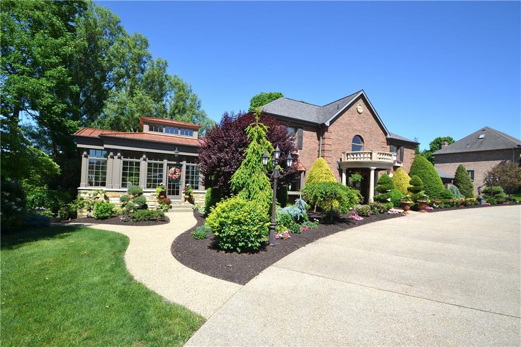 124 Lintel Drive McMurray, PA 15317 - Photo 2 of 25