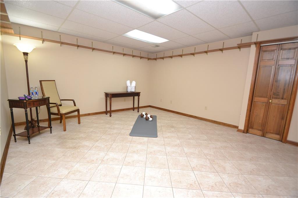 124 Lintel Drive McMurray, PA 15317 - Photo 17 of 25