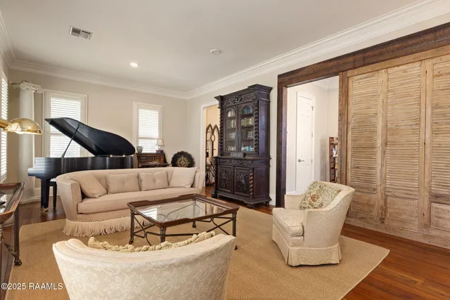 $975,000 | 400 Woods Crossing, Lafayette, LA 70508