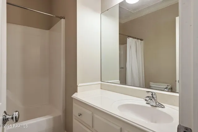 $975,000 | 400 Woods Crossing, Lafayette, LA 70508