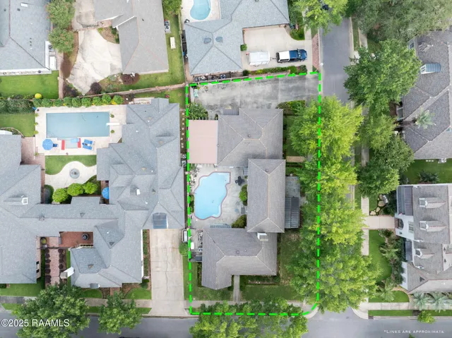 $975,000 | 400 Woods Crossing, Lafayette, LA 70508