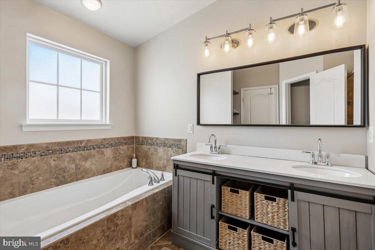 402 Orchard Ridge Drive Gaithersburg, MD 20878 - Photo 44 of 69 Gallery Image 44